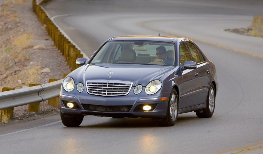  Mercedes-Benz E320 BlueTEC 2007 года  (фото 49 из 76)